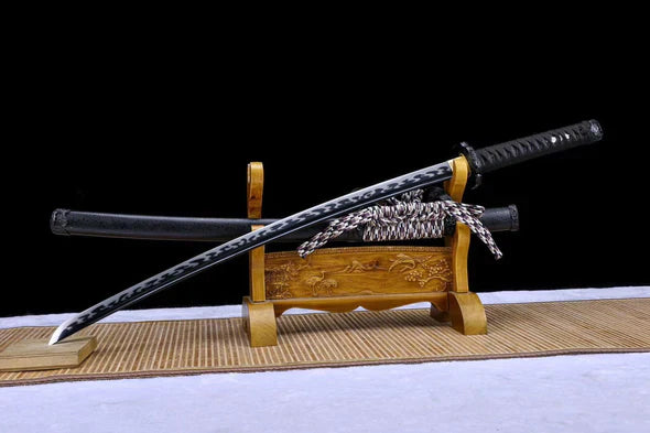 Tachi-Japonais-Samourai-de-L-ombre