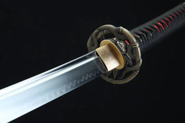 Tsuba-Feu-des-Enfers-Acier-T10-Hamon-Veritable