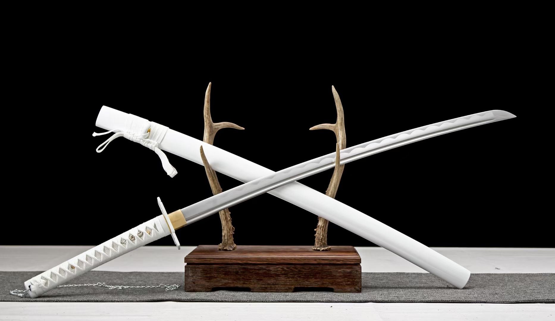 katana-ichigokatana-ichigo